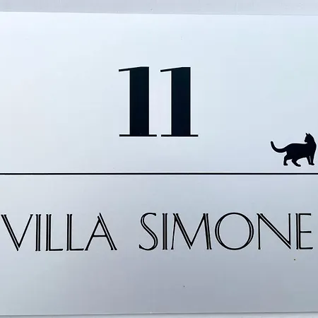 Luxury ! Simone Sur La Piscine Larmor-Plage